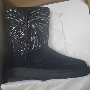 Black Embroidered Women's Boots